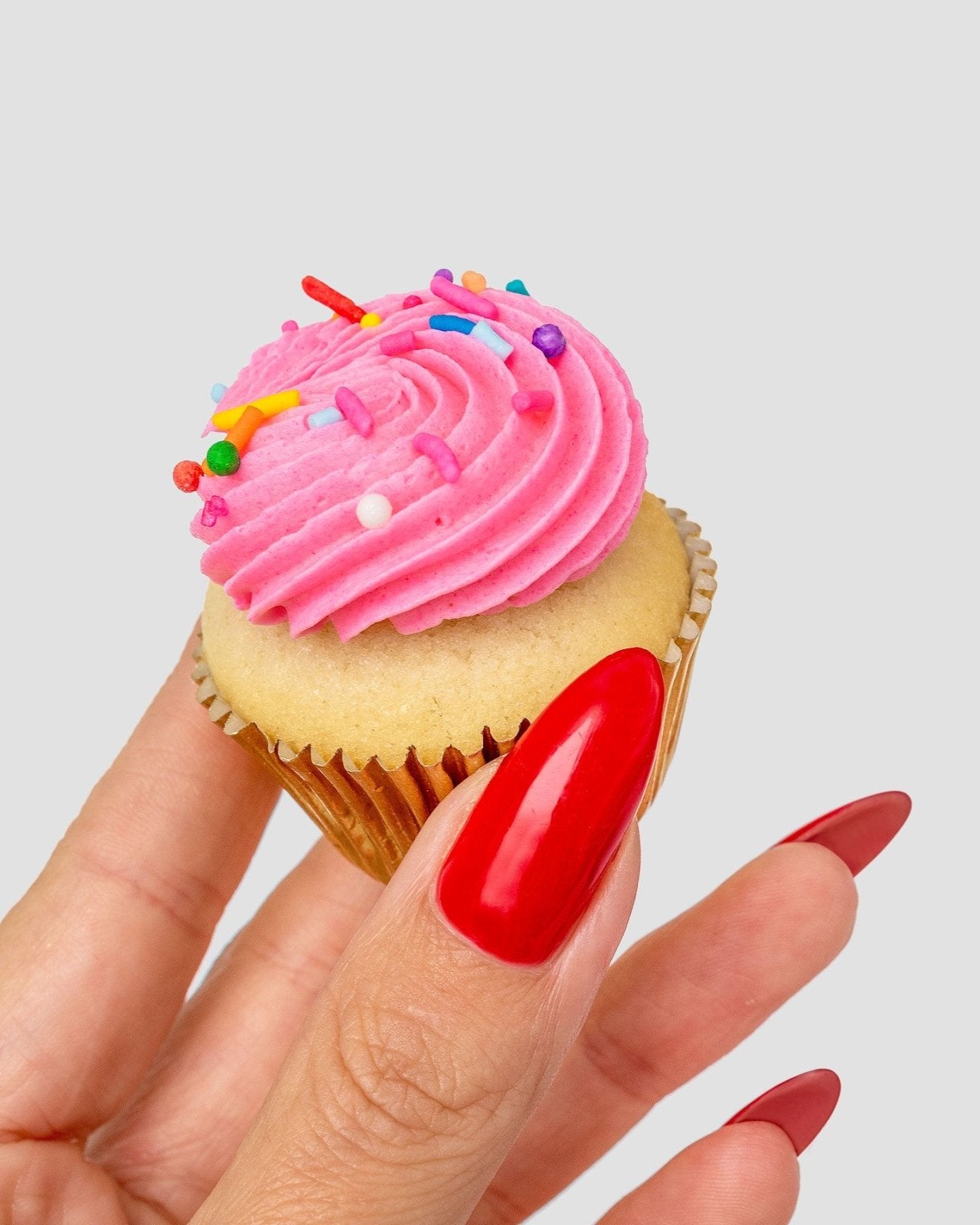 dessert-tables-877885.jpg?v=