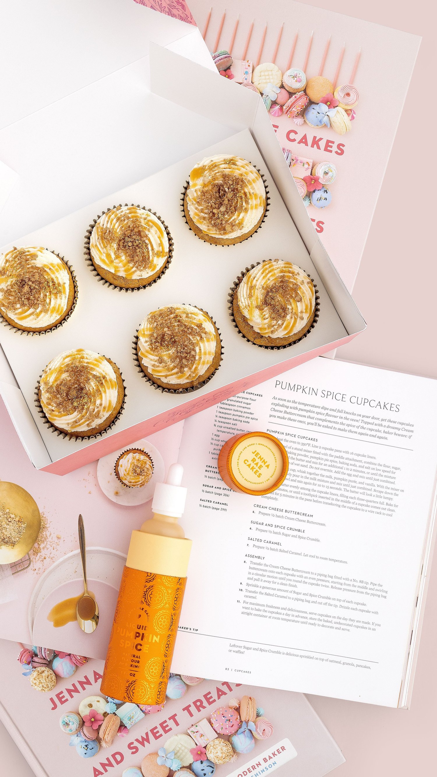 Ultimate Pumpkin Spice Lovers Cupcake Recipe - Jenna Rae Cakes