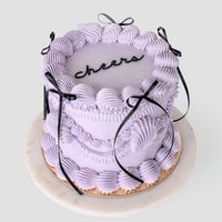 Round Frills Cake