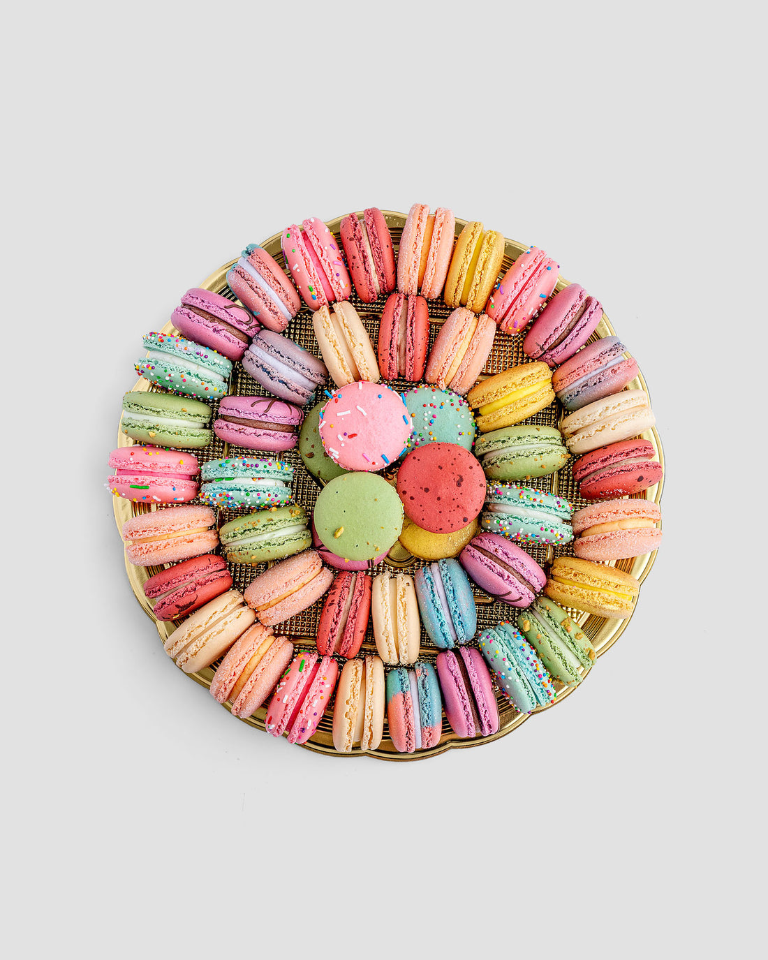 Macaron Party Platter: Assorted Macarons