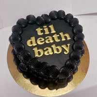 Design This Cake - Cake Colour: Black | Piping Style: Fancy | 1 Piping Colour: Black | Add Gold Letterings